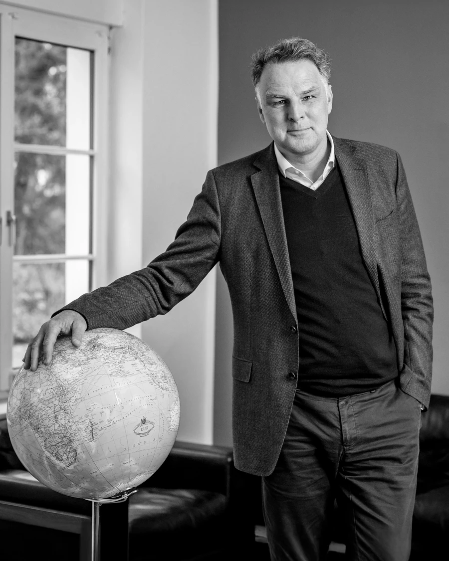 Simon Buck